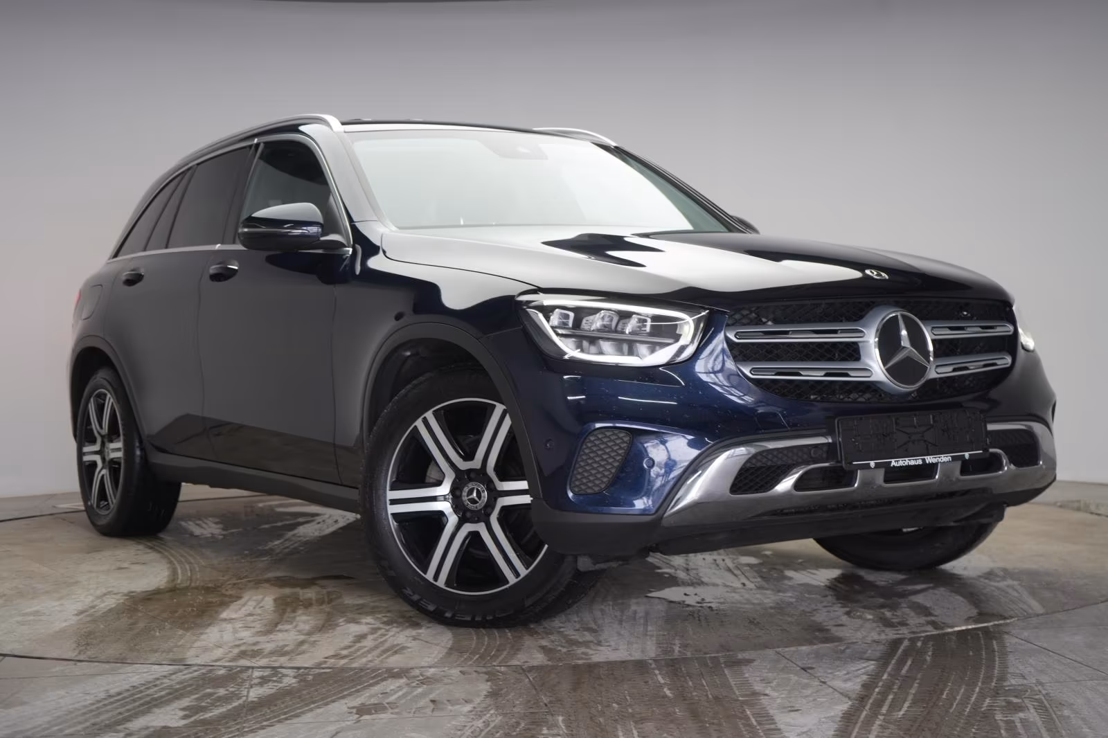(B-217) Mercedes-Benz GLC 220 d 4Matic 9G-Tronic AMG Distronic/Kame - Image 1