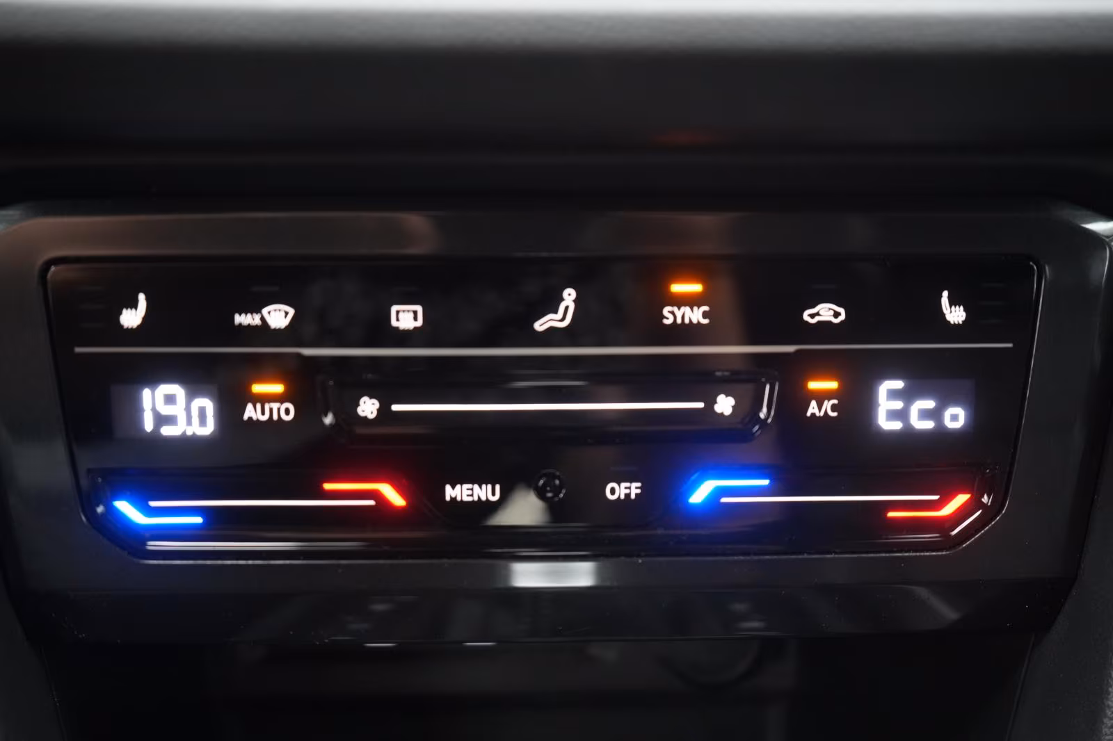 (B-422) Volkswagen(Hybrid) Tiguan 1.4 eHybrid DSG R Line ACC/Leder/HUD/Virt - Image 21