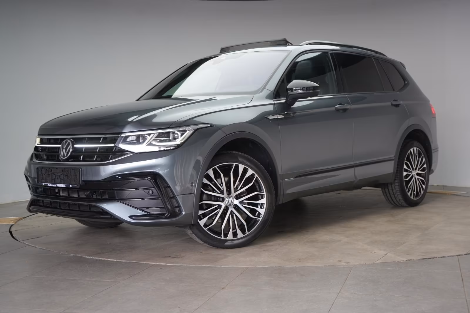 (B-278) Volkswagen Tiguan Allspace 2.0 TDI SCR 4Motion DSG R line A - Image 3