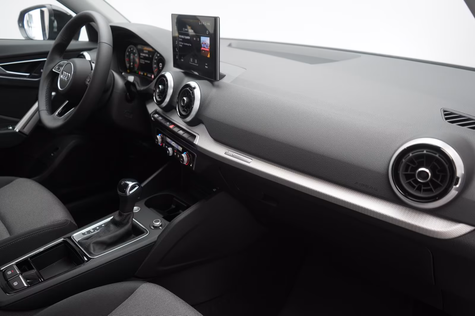 (B-405) Audi Q2 35 TFSI S tronic S line Matrix/ACC/Kamera/Vir - Image 10
