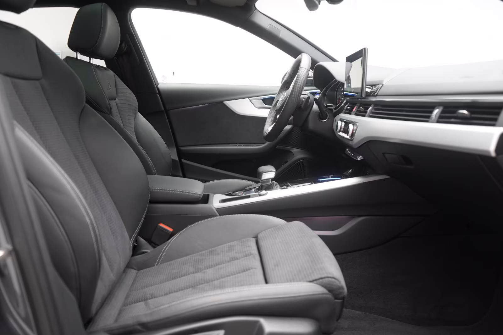 (B-593) Audi A4 40 TFSI S line ACC/Pano/Kamera/Matrix/B&O/Vir - Image 9