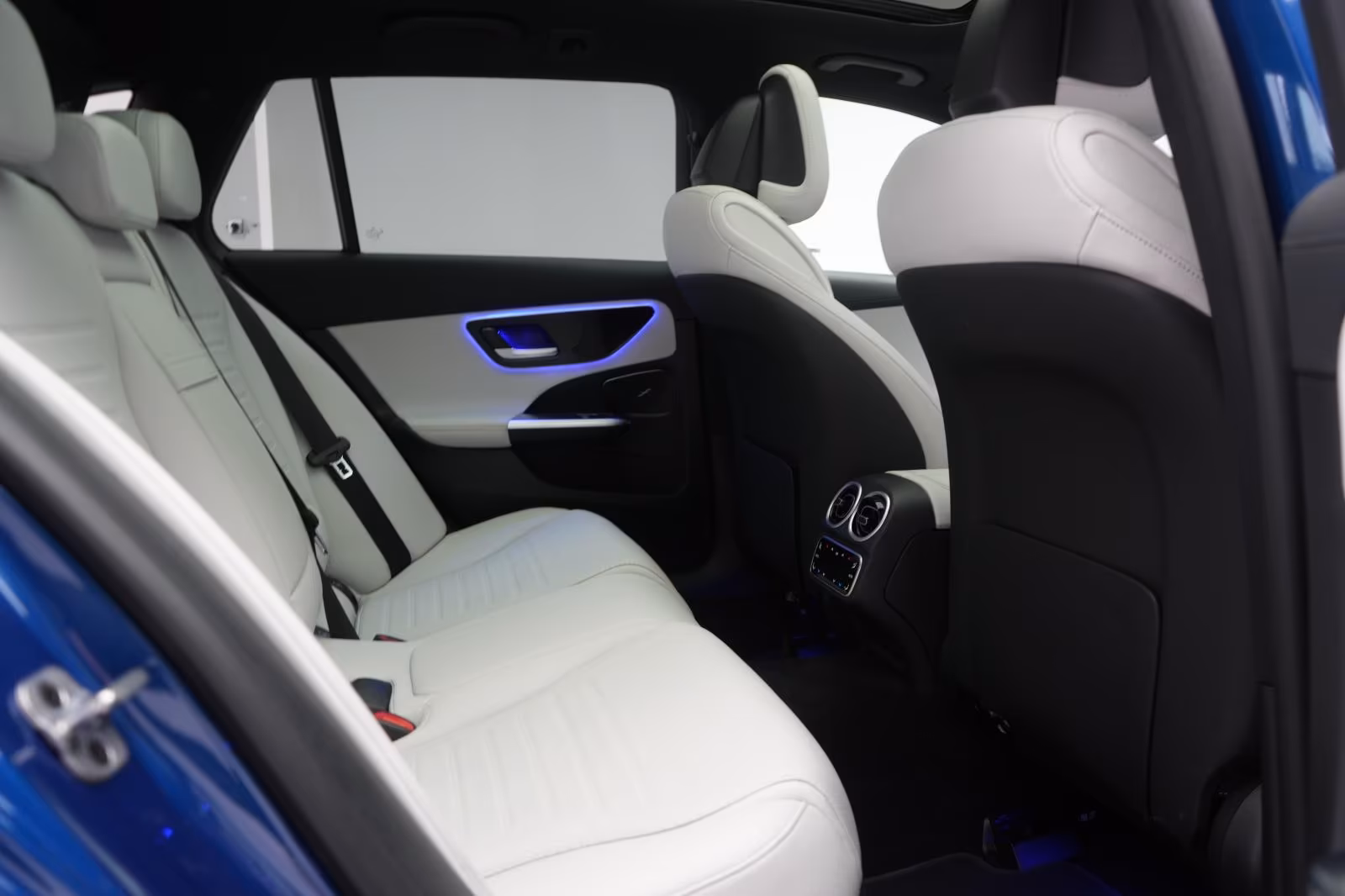 (B-231) Mercedes-Benz C 220 d T 9G-Tronic AMG Leder/Distronic/Kamera - Image 10