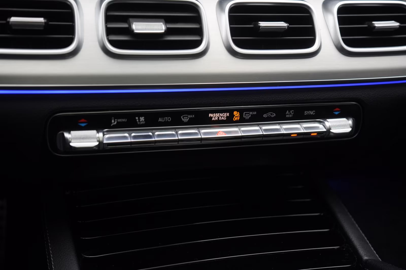 (B-018) Mercedes-Benz GLE 300 d 4Matic 9G-Tronic AMG Line - Image 20