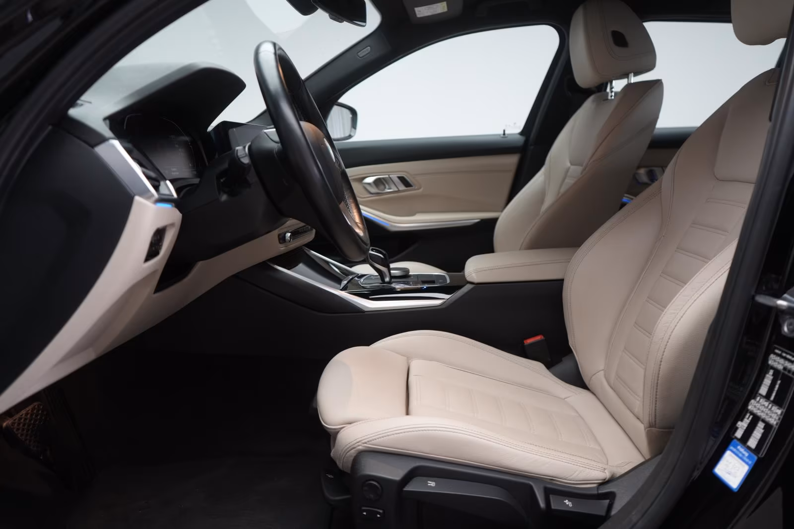 (B-552) BMW 320 d Touring Sport Line Leder/ACC/Kamera/Virtua - Image 6