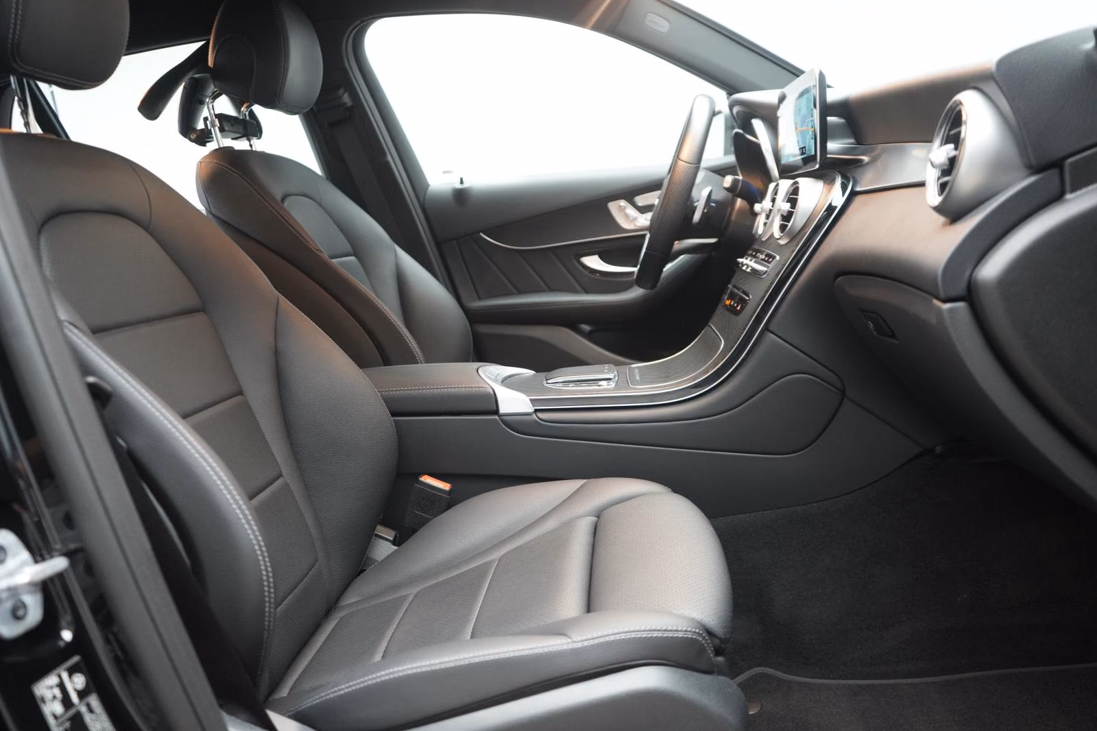 (B-571) Mercedes-Benz GLC 300 d 4Matic 9G-Tronic AMG Line Leder/Ka - Image 8