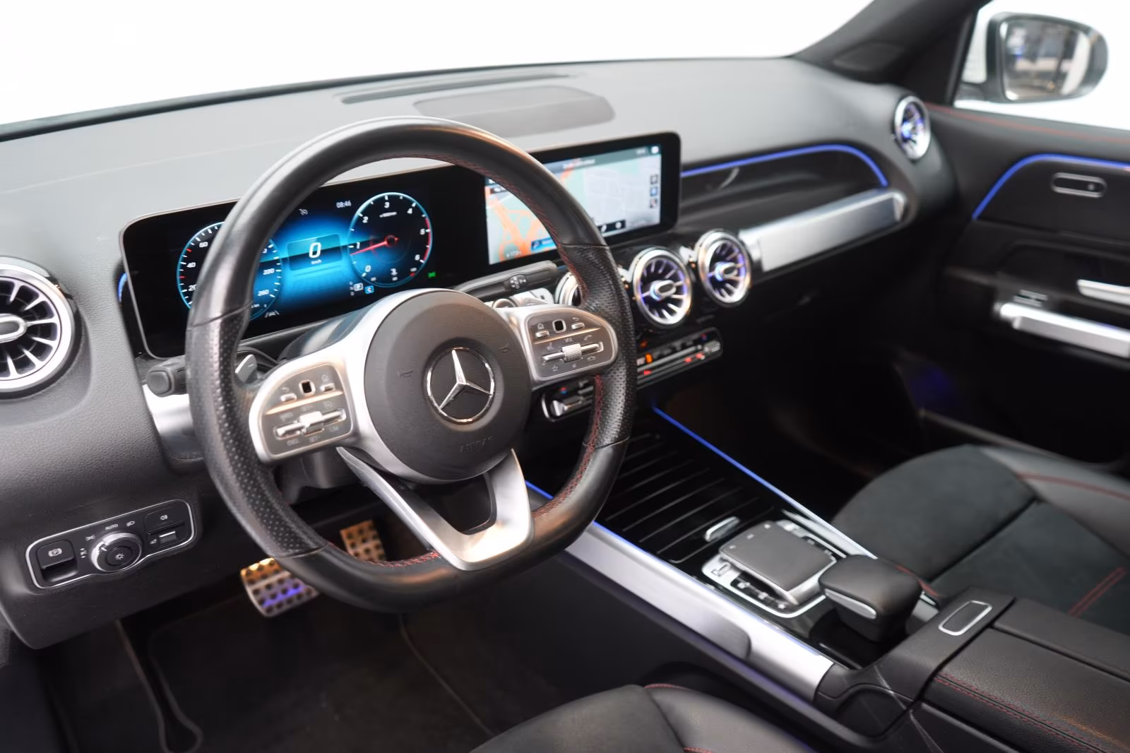 (B-228) Mercedes-Benz GLB 220 d 4Matic 8G-DCT AMG Kamera/AHK/Lane - Image 8