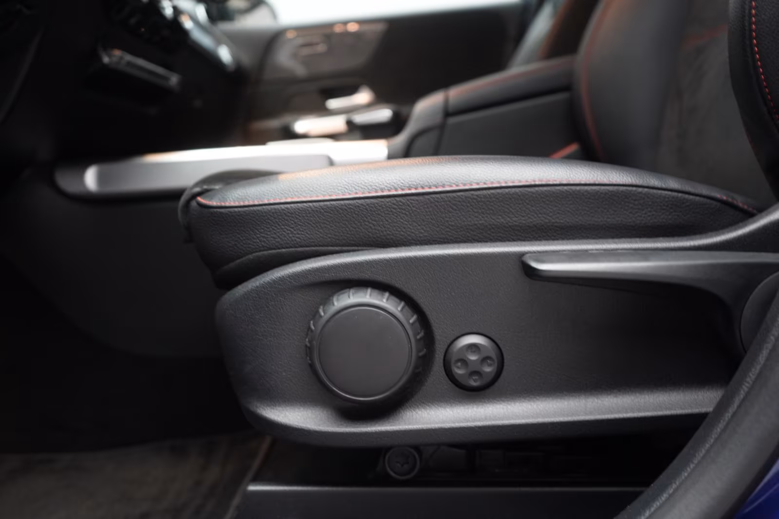 (B-262) Mercedes-Benz GLB 220 d 8G-DCT AMG Navi/Distronic/Kamera/La - Image 21