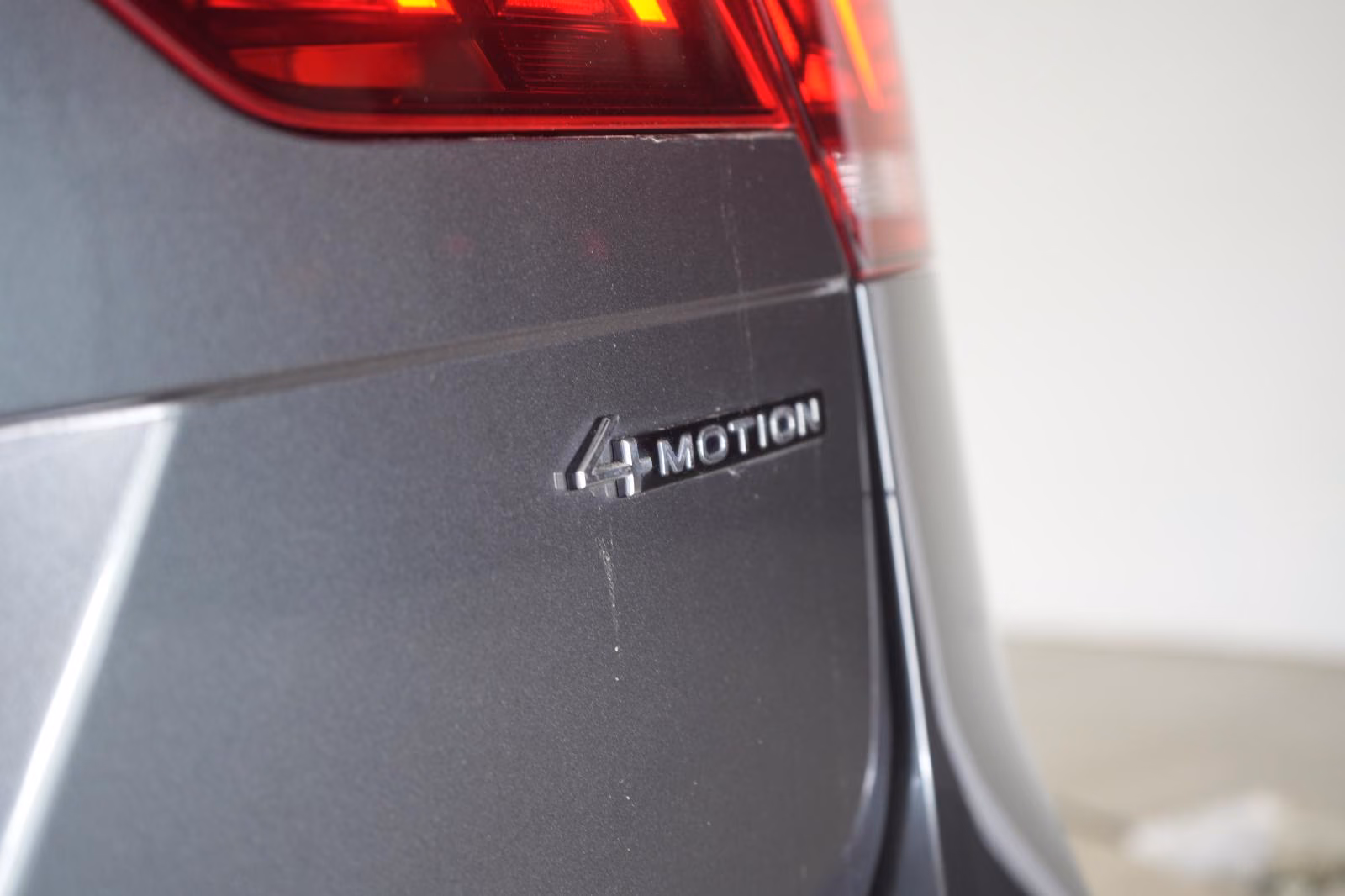 (B-516) Volkswagen(7chỗ) Tiguan Allspace 2.0 TSI 4Motion DSG R-Line Leder - Image 29