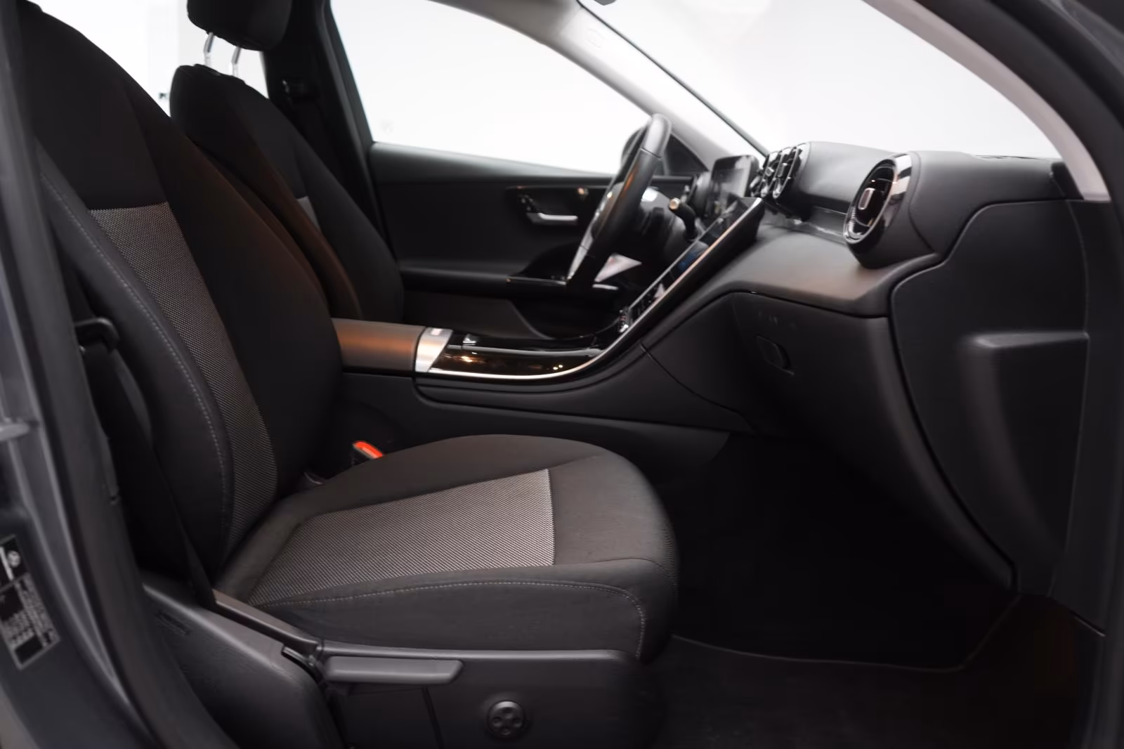 (B-375) Mercedes-Benz C 220 d T 9G-Tronic Distronic/Kamera/Virtual/Lan - Image 9