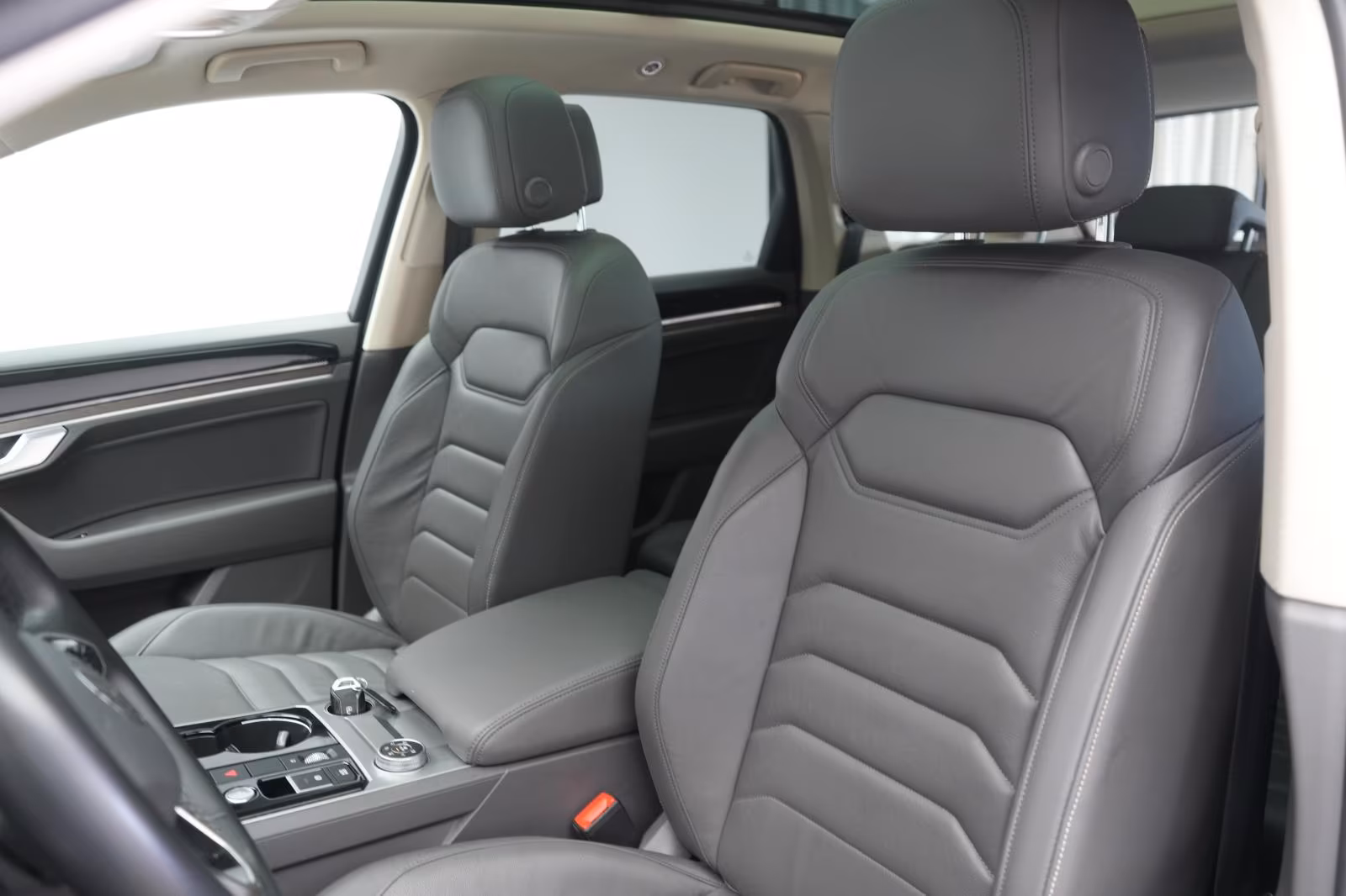 (B-409) Volkswagen Touareg 3.0 V6 TDI 4Motion Atmosphere Leder/ACC/ - Image 7