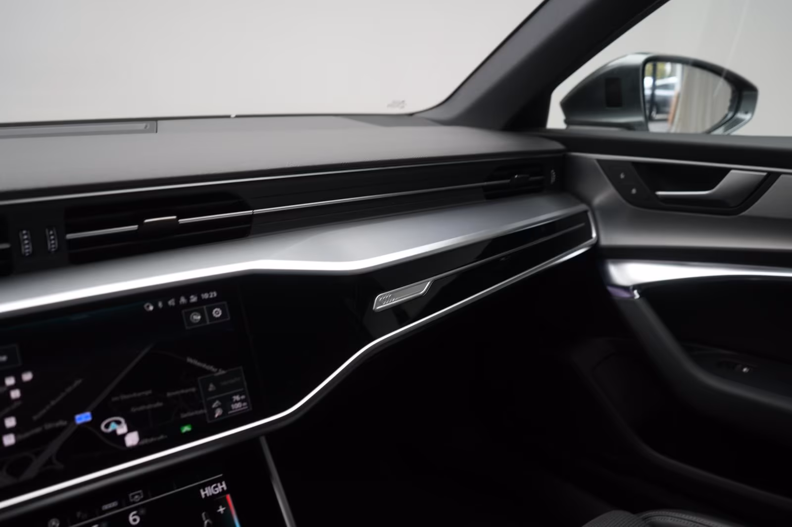 (B-228) Audi A6 40 TDI S tronic S line ACC/Kamera/Lane/Side/ - Image 21