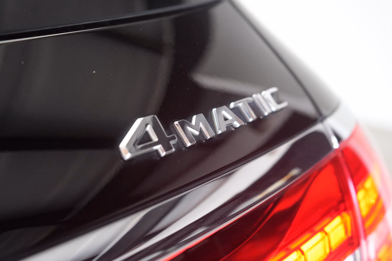 (B-039) Mercedes-Benz(Hybrid) E 300 de 4Matic T Avantgarde Leder/Distronic/Kam - Image 26