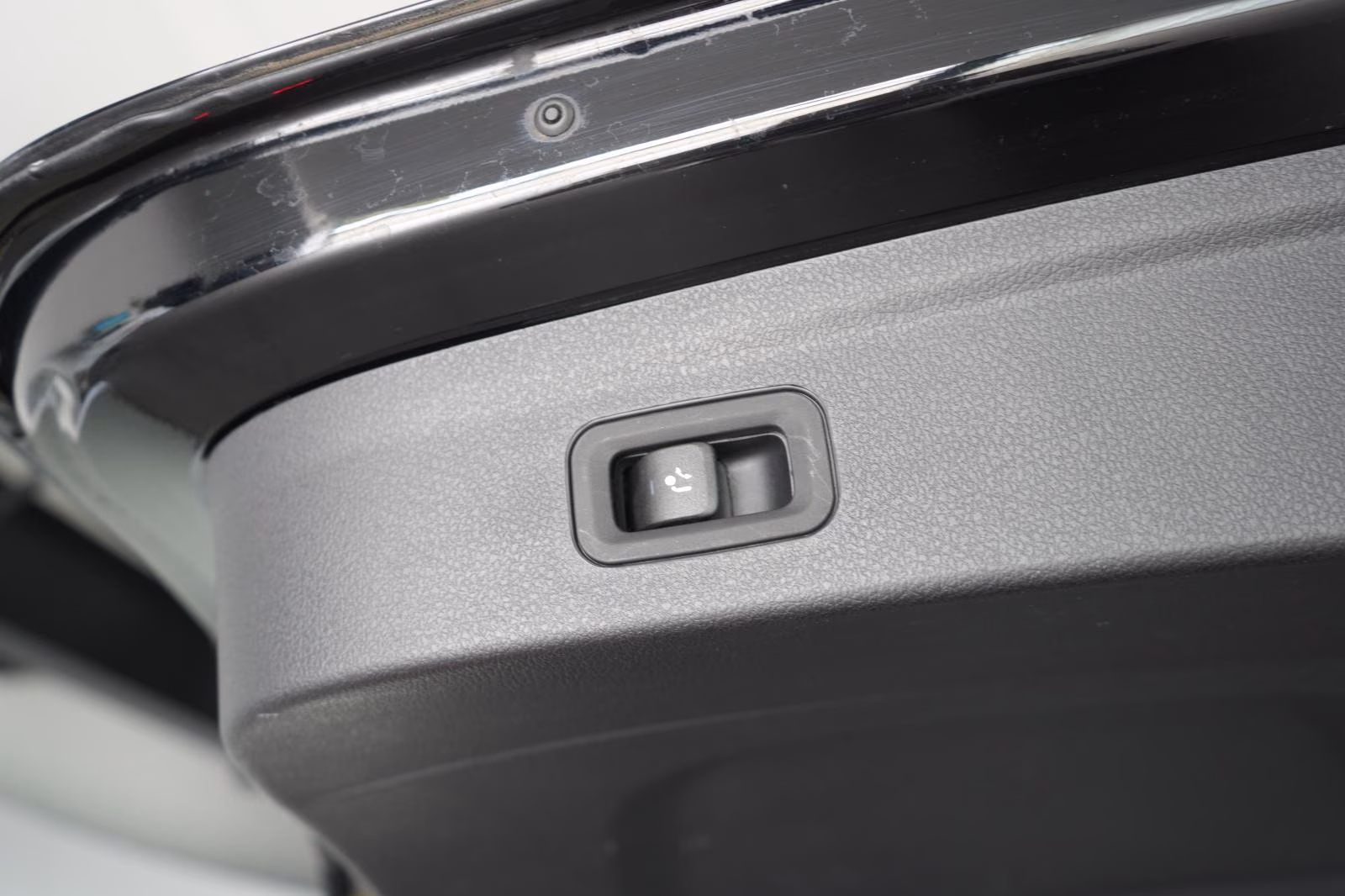 (B-474) Mercedes-Benz(Hybrid) GLE 350 e 4Matic AMG 9G-Tronic Exclusive Leder/D - Image 24