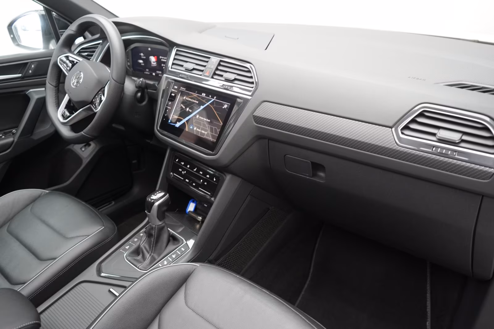 (B-147) Volkswagen(Hybrid) Tiguan 1.4 eHybrid DSG R-Line Leder/ACC/Pano/Kam - Image 10