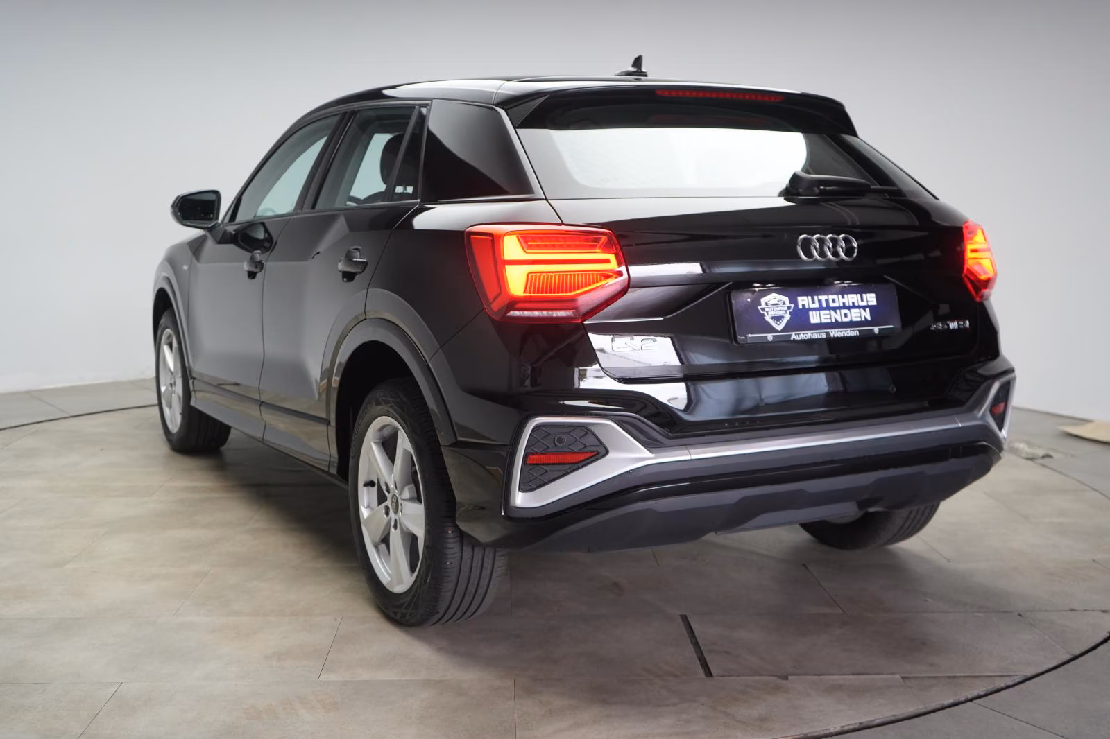 (B-216) Audi Q2 35 TFSI S tronic S line ACC/Kamera/Matrix/Vir(Záruka do 5/2028 - Image 4