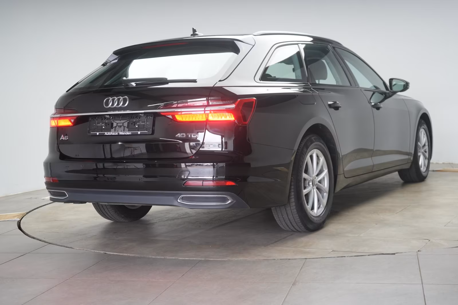 (B-028) Audi A6 40 TDI S tronic Leder/ACC/Virtual/Lane/ - Image 5
