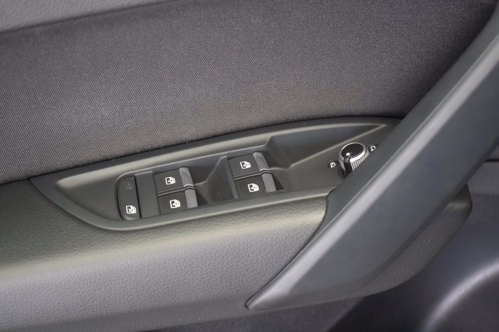(B-733) Audi(Hybrid) Q5 50 TFSIe Sportback S Line S tronic Temp/Virtu - Image 22