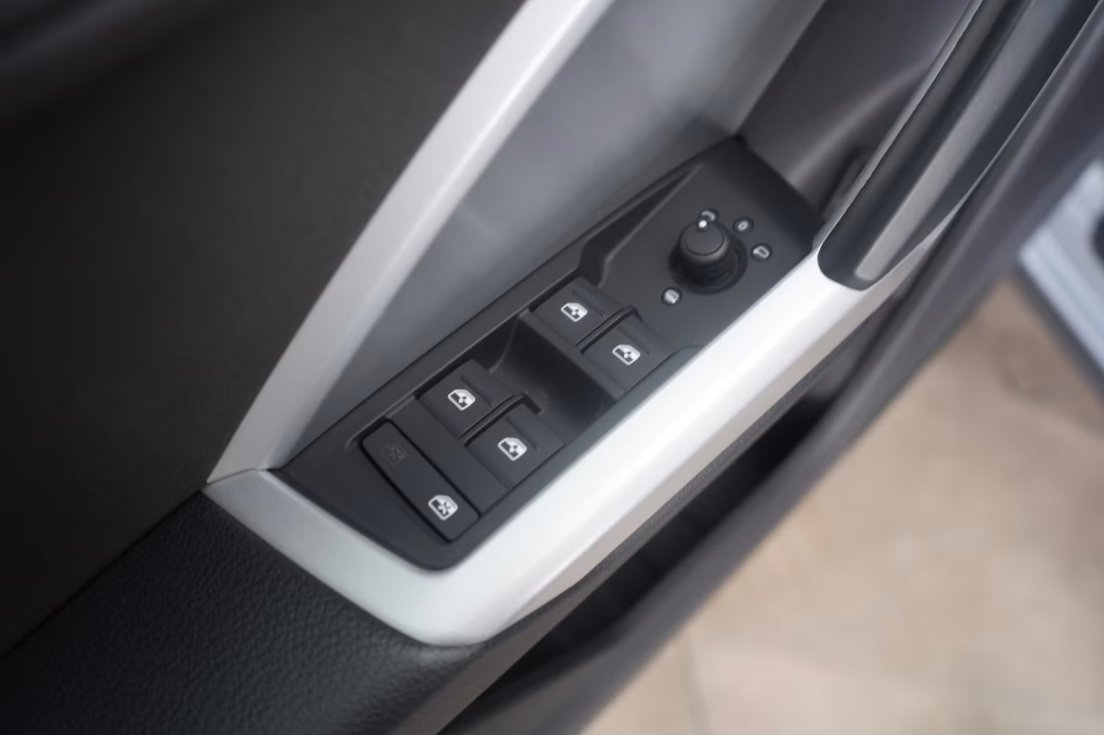(B-683) Audi(Hybrid) Q3 45 TFSI e S tronic Proline ACC/Kamera/Virtual - Image 20