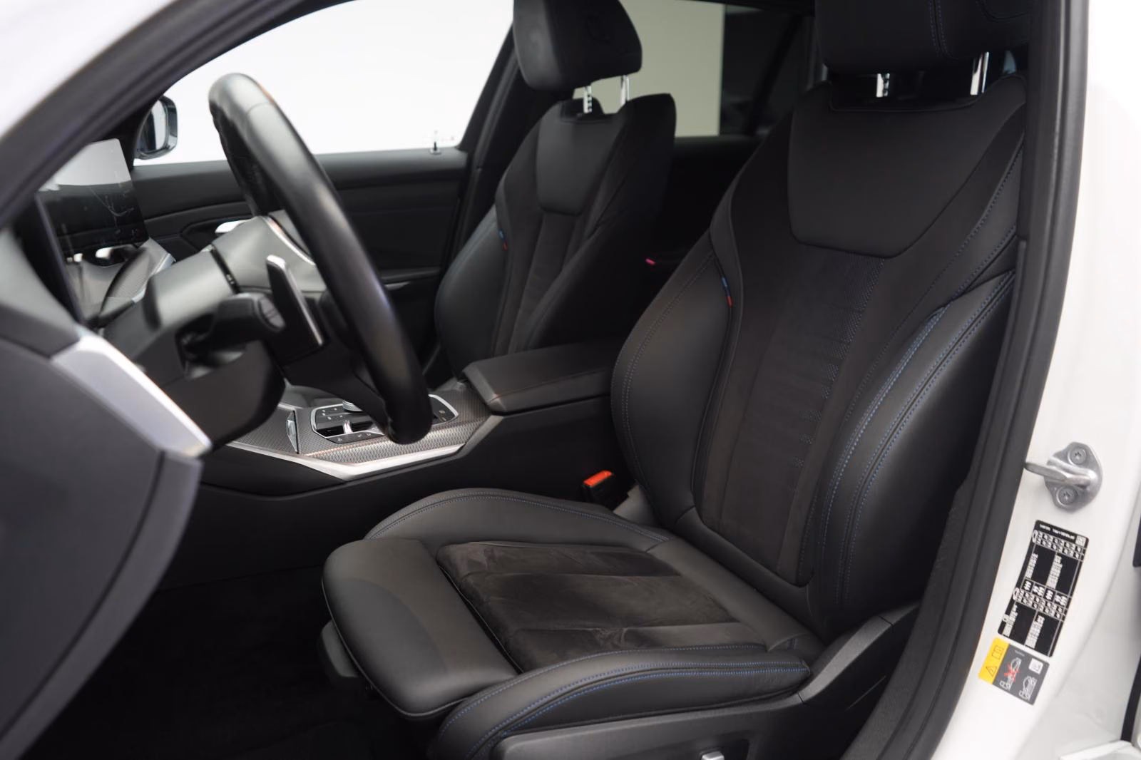 (B-320) BMW(Hybrid) 320 e Touring M Sport ACC/Kamera/H&K/Wide/Lane/S - Image 7