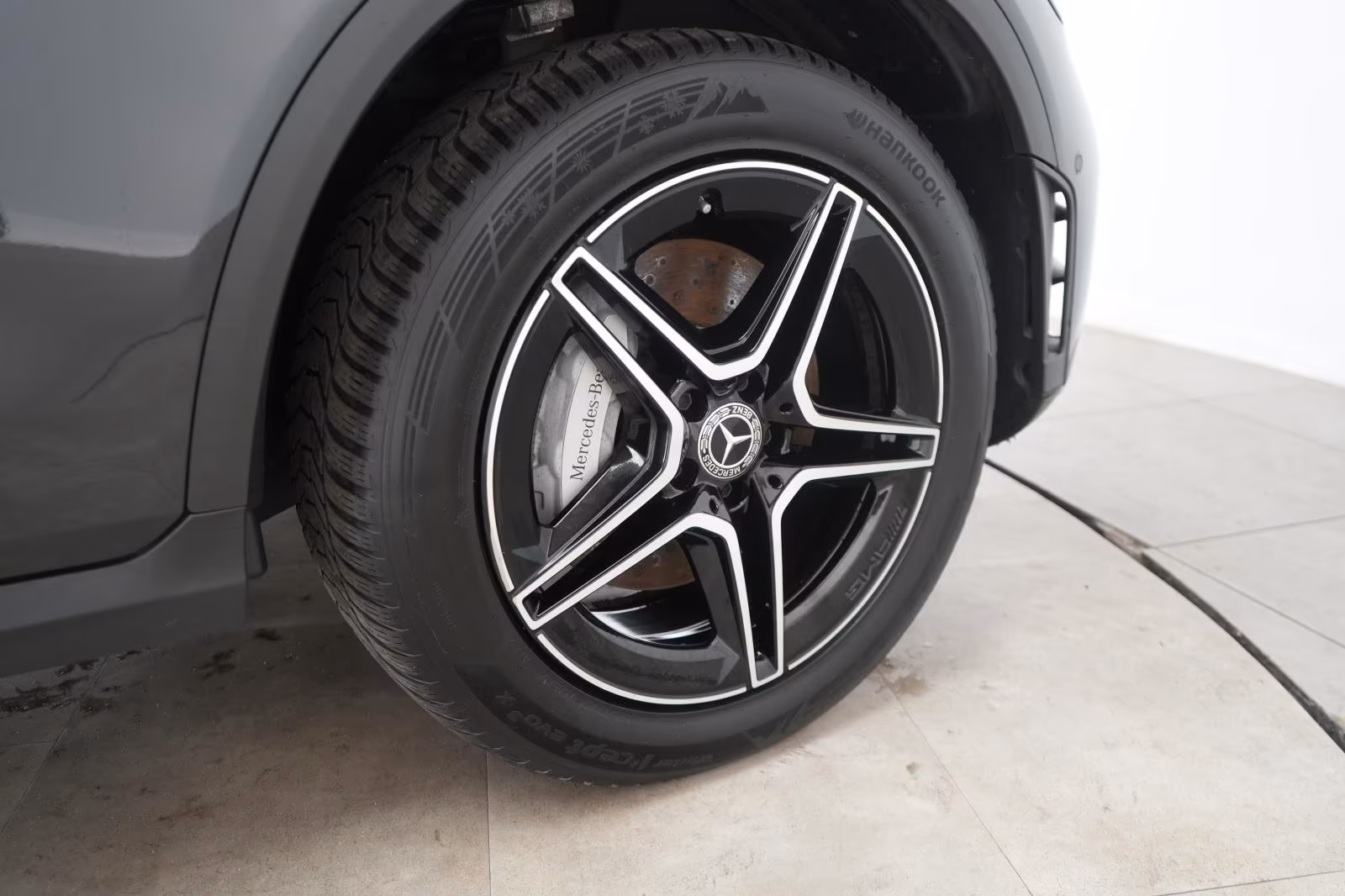 (B-304) Mercedes-Benz(Hybrid) GLC 300 de 4Matic 9G-Tronic AMG Temp/Kamer - Image 26