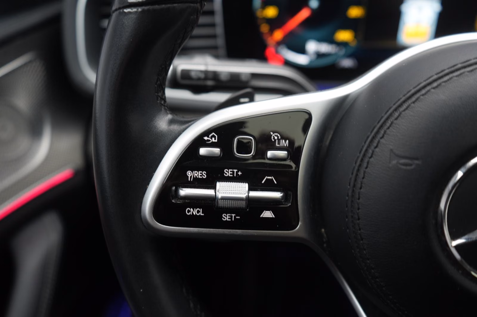 (B-534) Mercedes-Benz(hybrid) GLE 350 de 4Matic 9G-Tronic Exclusive Leder/HUD/ - Image 13