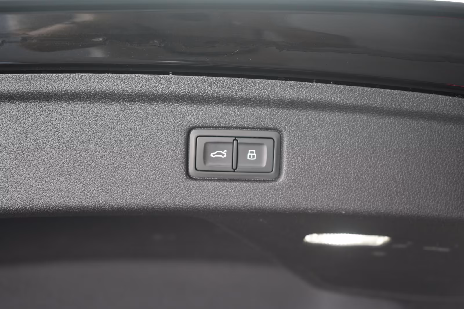 (B-532) Audi A5 45 TFSI quattro S line Leder/ACC/Kamera/Matri - Image 26