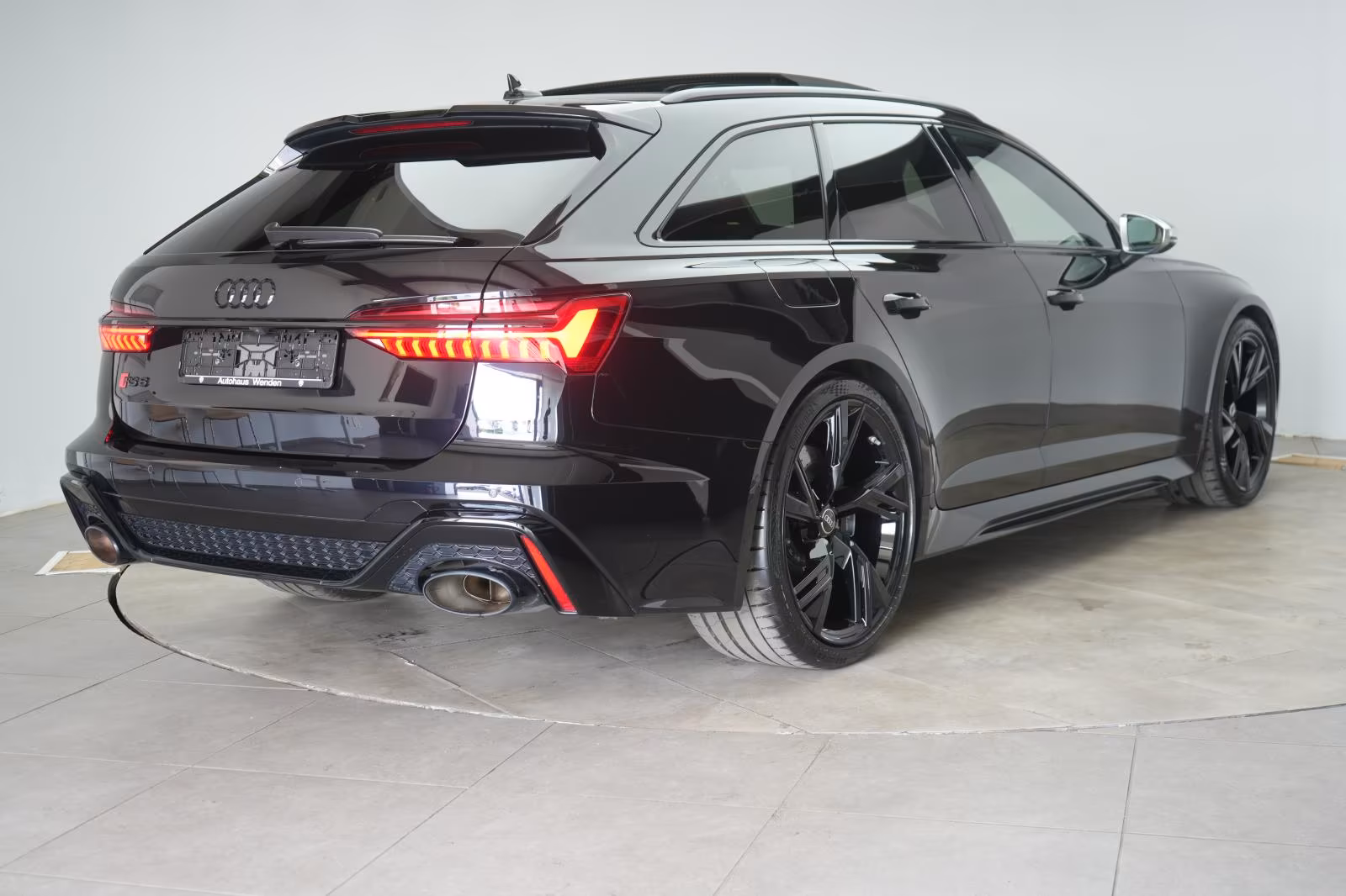 (B-455) Audi RS6 4.0 TFSI quattro B&O/Pano/HUD/Allradlenkung/ - Image 5
