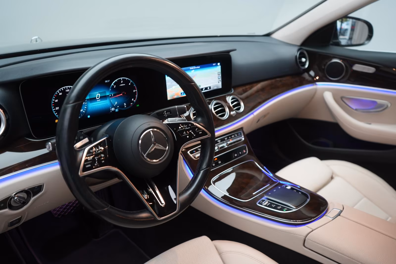 (B-541) Mercedes-Benz E 220 d T 9G-Tronic Navi/Temp/Kamera/AHK/ - Image 8