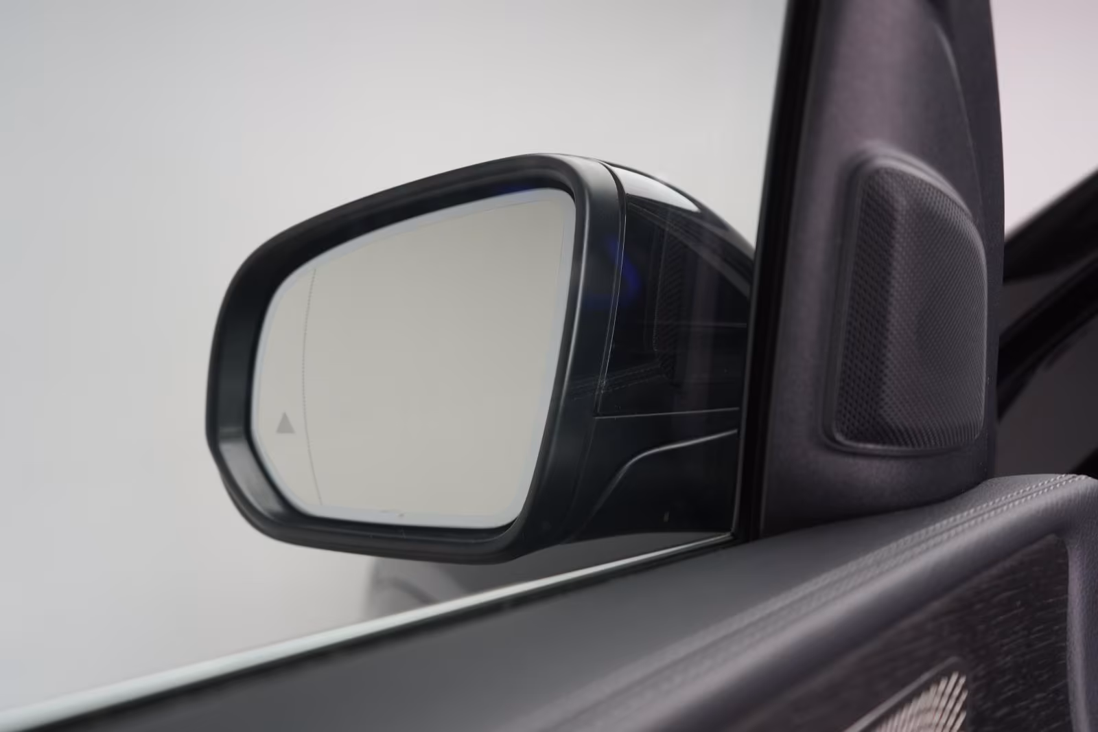(B-329) Mercedes-Benz(Hybrid) GLE 350 de 4Matic AMG Leder/Burmester/Softclo - Image 27