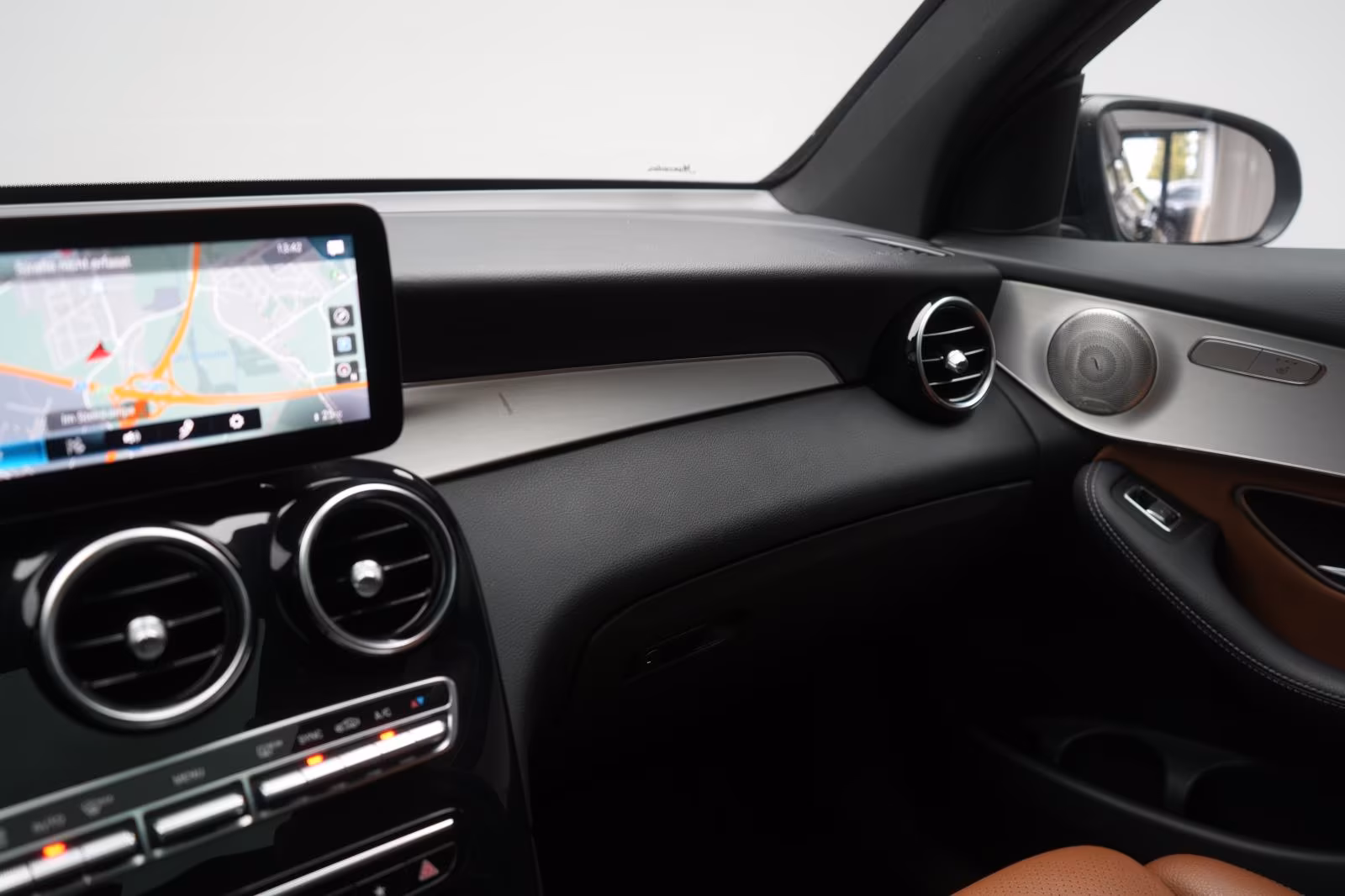 (B-028) Mercedes-Benz GLC 220 d 4Matic 9G-Tronic AMG Leder/Temp/Bu - Image 22