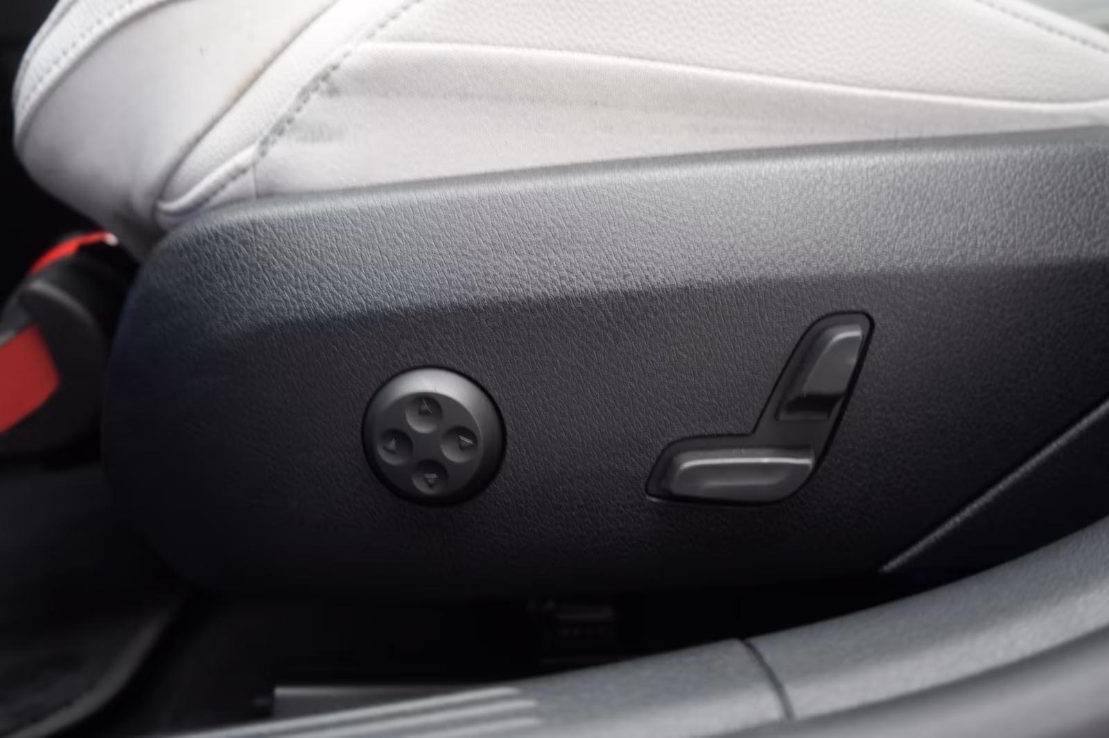 (B-231) Mercedes-Benz C 220 d T 9G-Tronic AMG Leder/Distronic/Kamera - Image 17