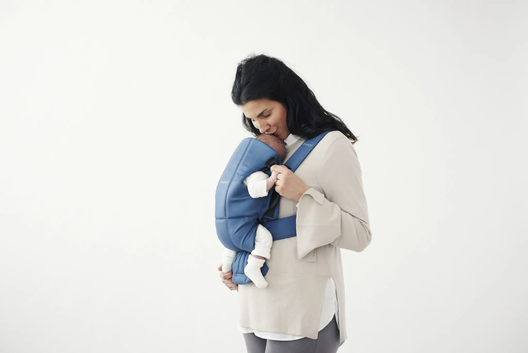 BABYBJORN nosítko MINI Vintage Indigo bavlna