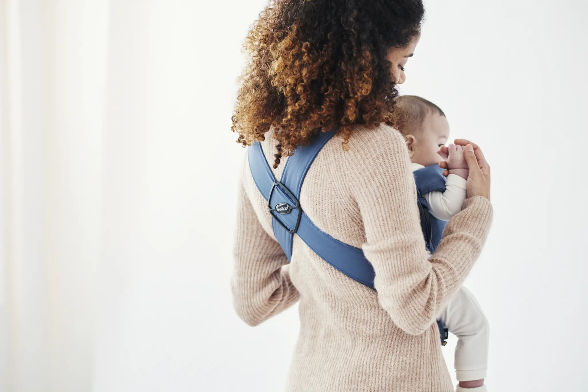 BABYBJORN nosítko MINI Vintage Indigo bavlna