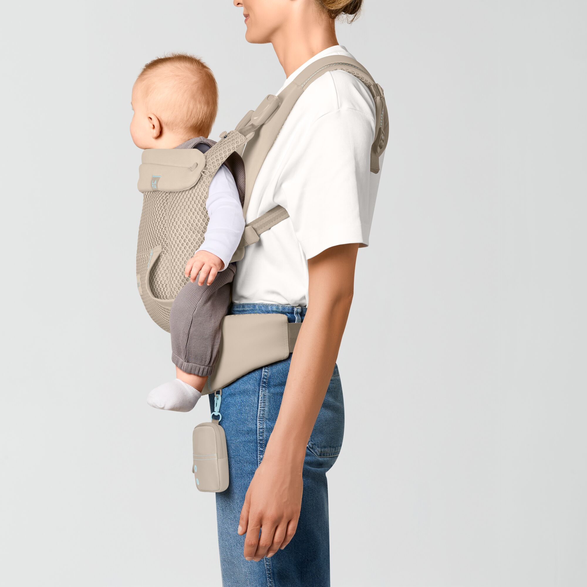 CYBEX LAYA Nosič Almond Beige