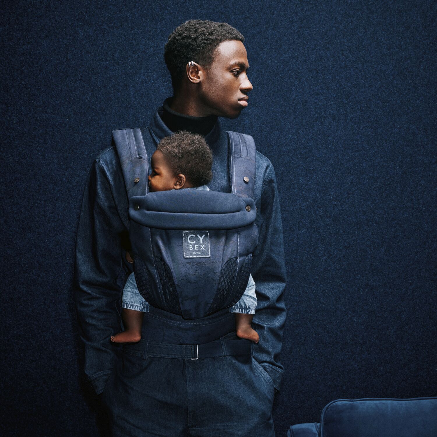 CYBEX COYA Nosič Carrier Rebellious Luxury Denim Blue