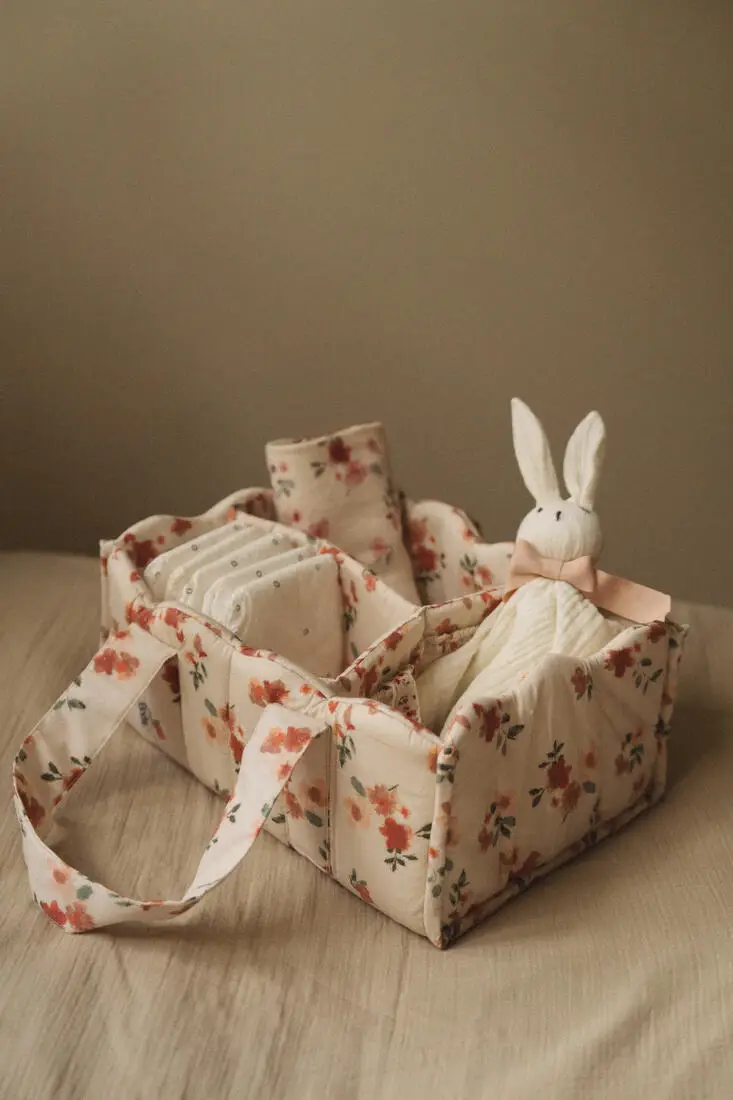 Elodie Details Organizér na prebaľovanie - Vintage Florals