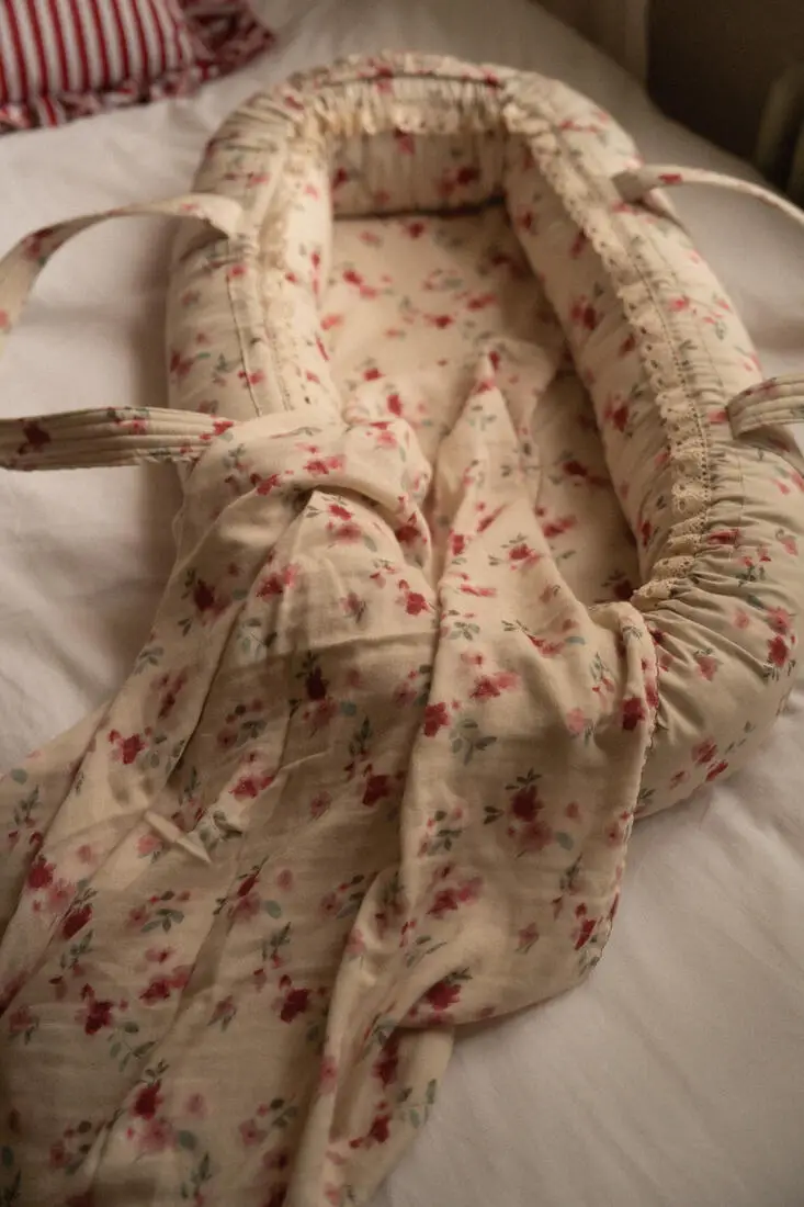 Elodie Details Hniezdo pre bábätka - Vintage Florals