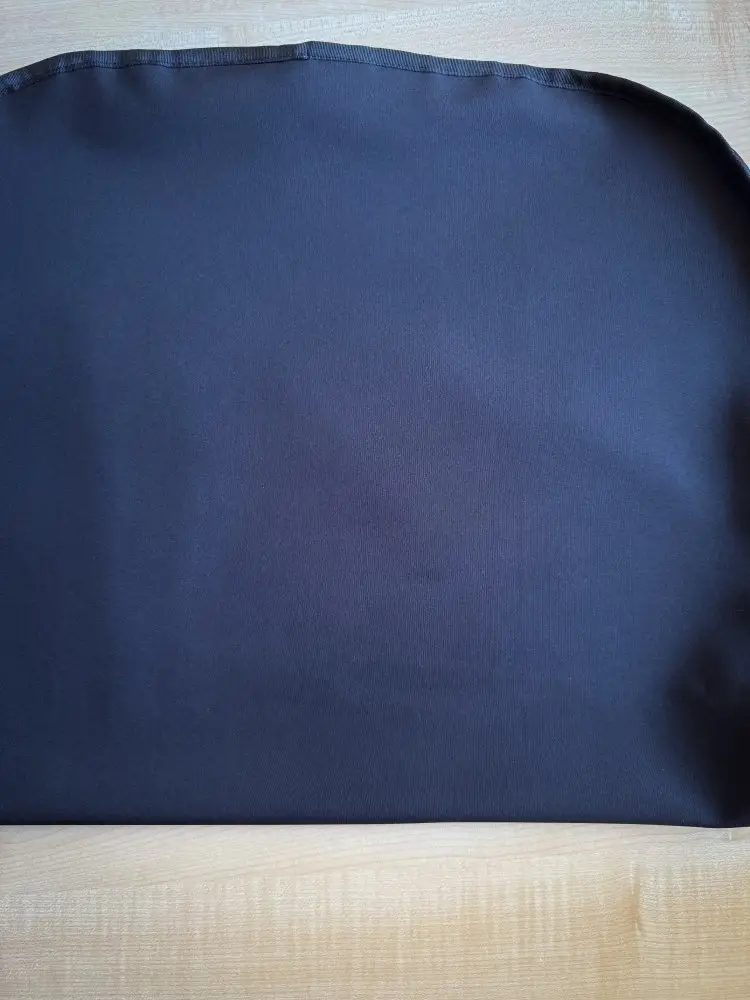 Nánožník do autosedačky SOFT černý 2.JAKOST