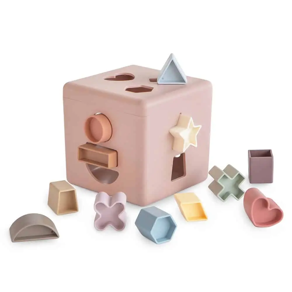 MUSHIE TRIEDIACA HRA - SHAPE SORTING BOX