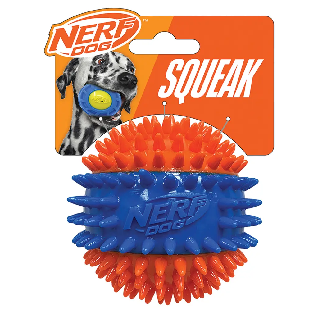 NERF DOG Hračka pre psov pískacia loptička so spikmi 6,9 cm