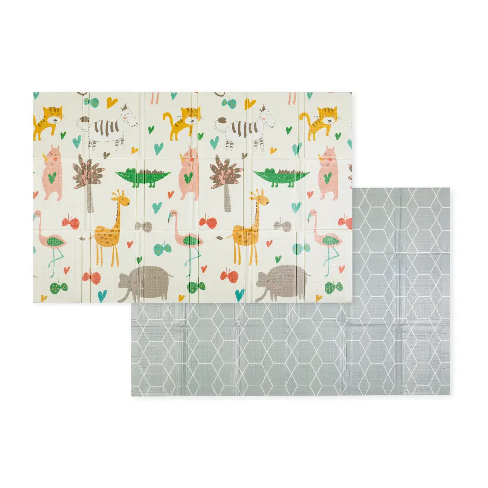 PETITE&MARS Podložka na hranie skladacie Campy L 130x200cm Animals&Hexagon