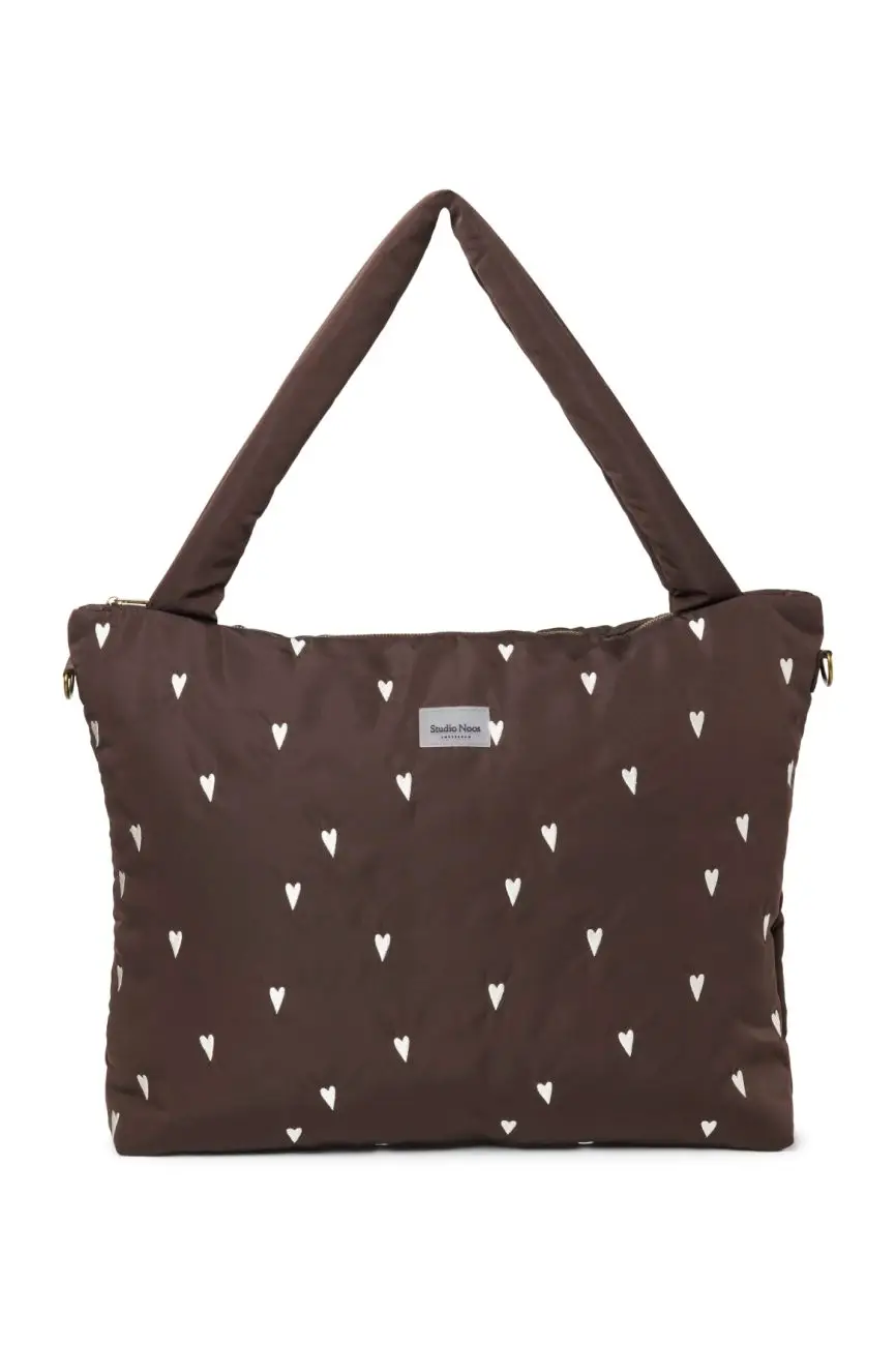 STUDIO NOOS - Puffy DIAPER BAG - prebaľovacia taška Brown Hearts