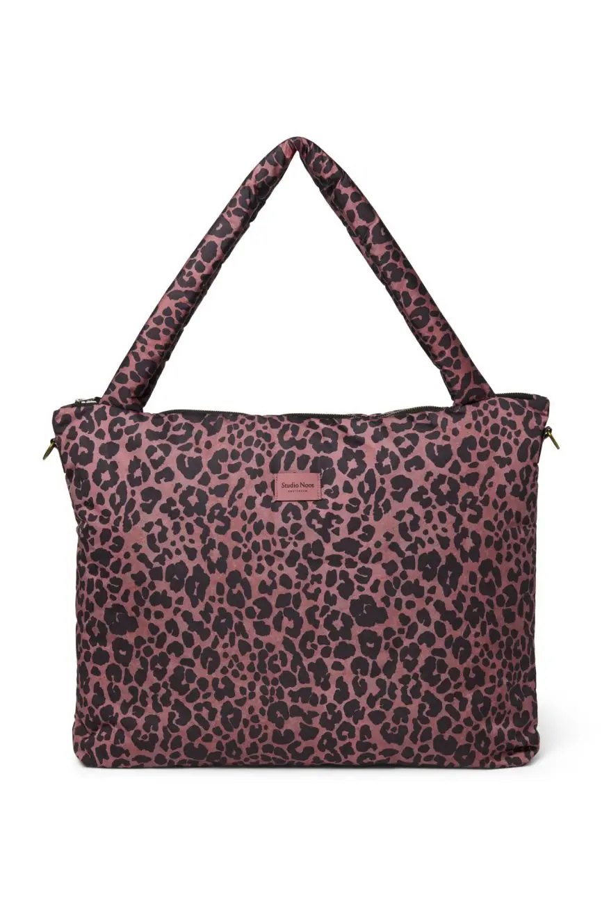STUDIO NOOS - Puffy DIAPER BAG - prebaľovacia taška Red Leopard