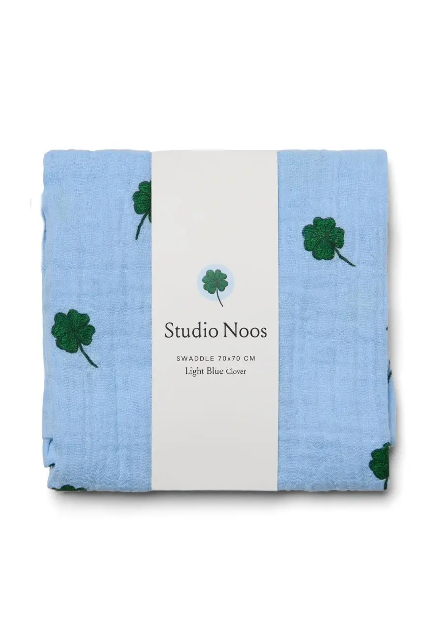 STUDIO NOOS - SWADDLE ZAVINOVAČKA Print Medium Light Blue Clover