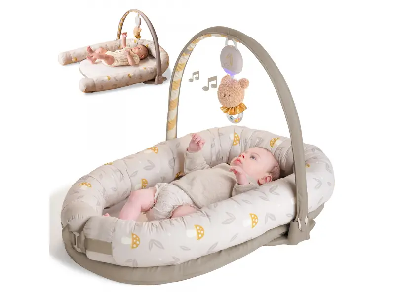 Taf Toys Hniezdo pre bábätko s hrazdou Little Explorer