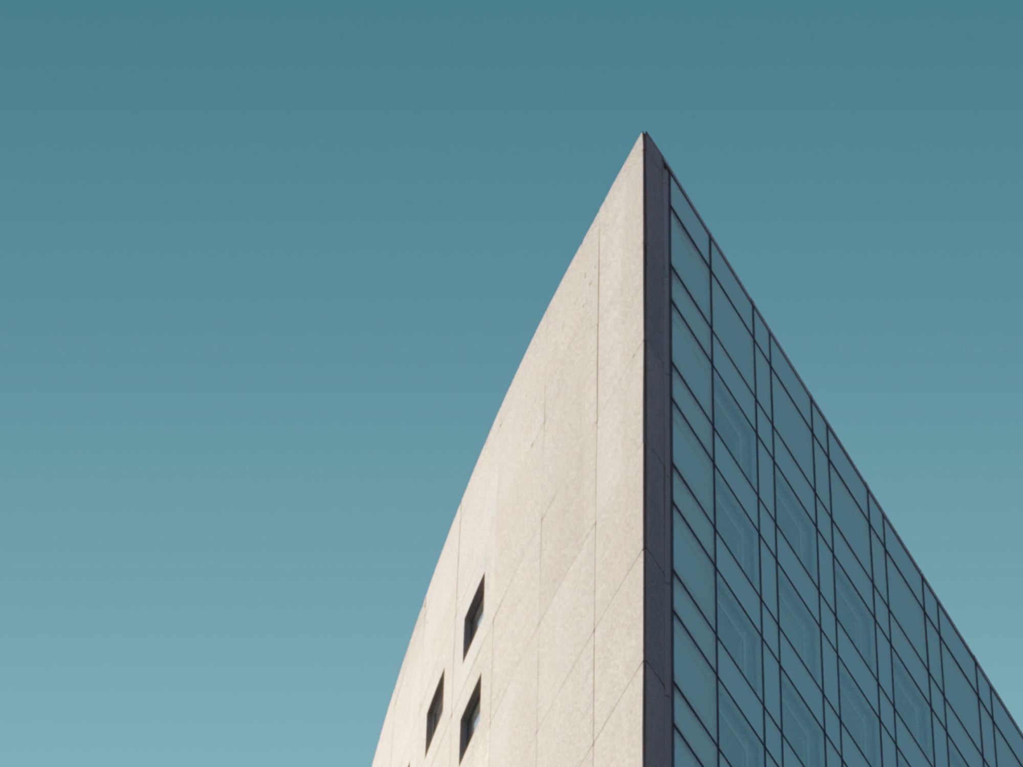 إدارة مالية متوسطة