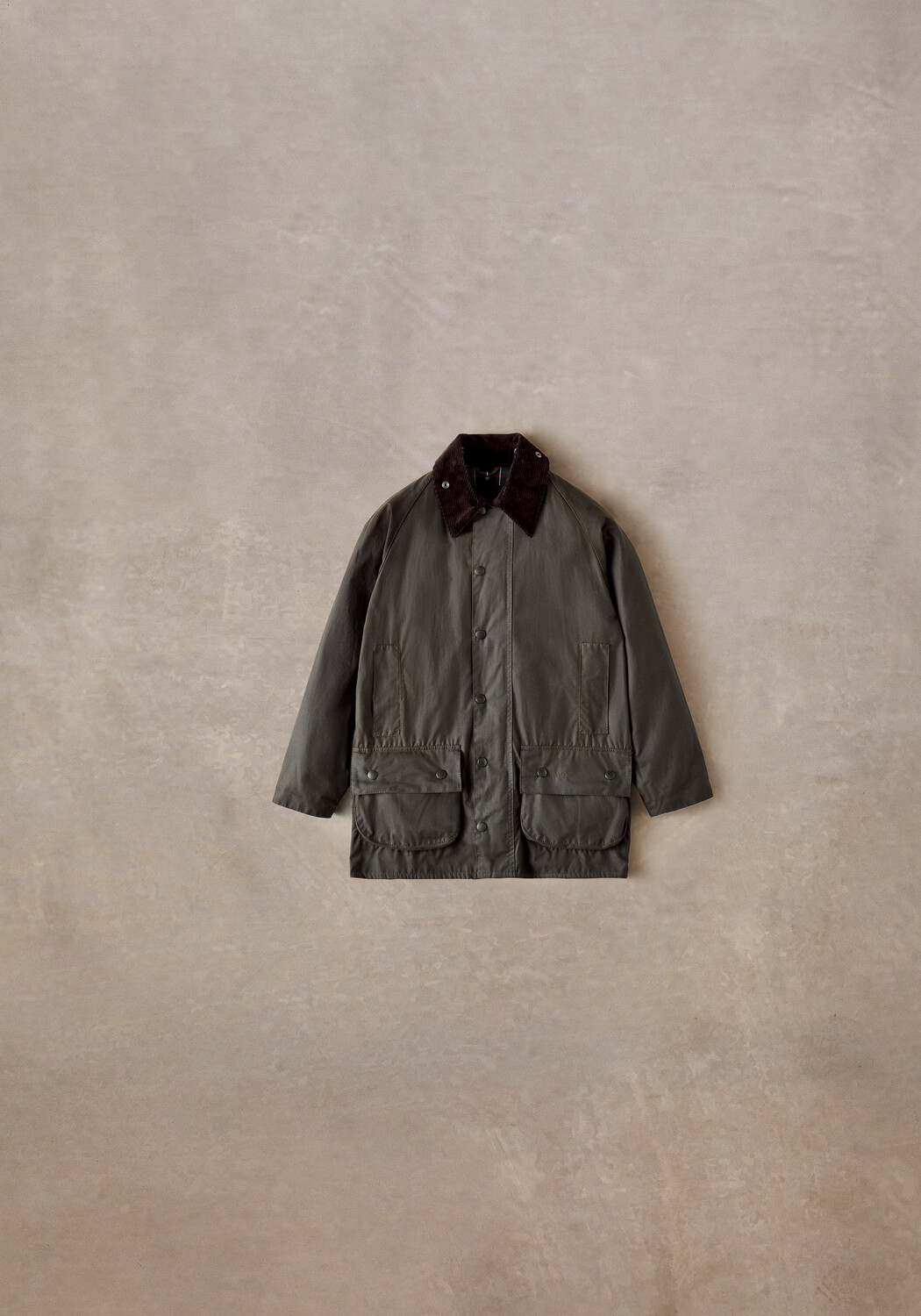 Classic Beaufort Wax Olive male