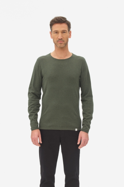 woolen longsleeve