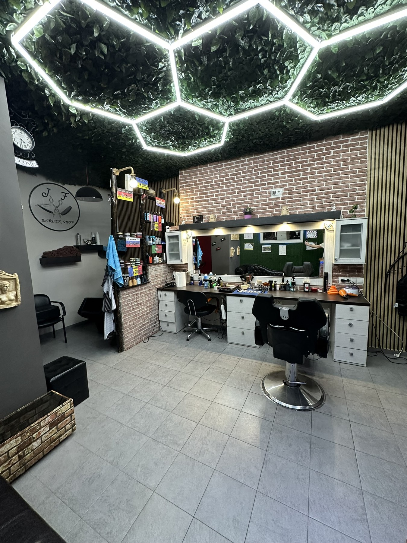 Store Inside 8