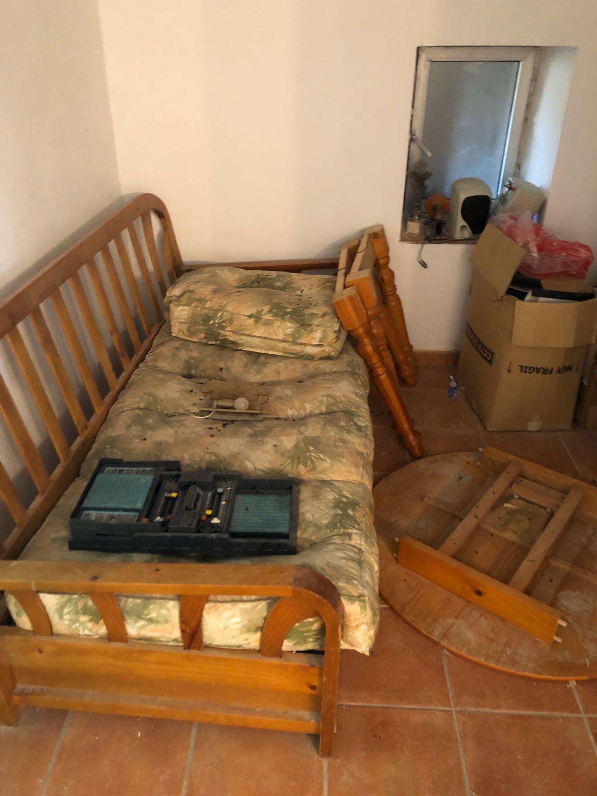 Recogida de muebles en Santpedor | ¡Despeje su hogar y recupere su tranquilidad!